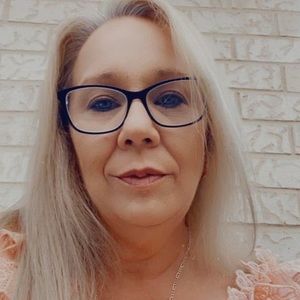 Meet your Posher, Cherylee